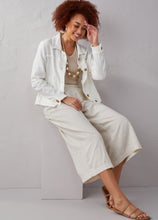 Load image into Gallery viewer, Jayla Linen Blend Jacket - White
