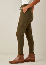 Load image into Gallery viewer, Jogger Athletica Pants