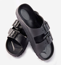 Load image into Gallery viewer, Essential Slip-On Slides - Black
