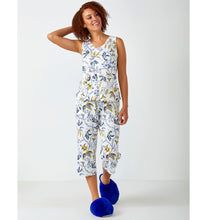 Load image into Gallery viewer, Yummy Capri Pant - Heirloom