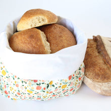 Load image into Gallery viewer, Colibri Canada - Reusable Bread Bag - Apples