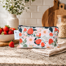 Load image into Gallery viewer, Colibri Canada - Strawberry Patch Reusable Snack Bag - Medium