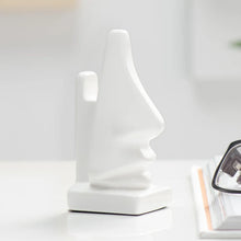 Load image into Gallery viewer, Leon Nose Eyeglass Holder
