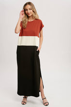 Load image into Gallery viewer, Bluivy - Color Block Maxi Dress
