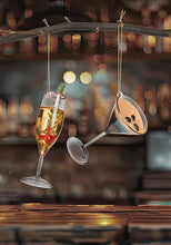 Load image into Gallery viewer, Christmas Cocktails - Holiday Champagne
