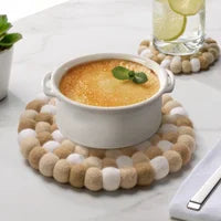 Load image into Gallery viewer, Modwool Felt Trivet - Taupe/White

