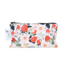 Load image into Gallery viewer, Colibri Canada - Strawberry Patch Reusable Snack Bag - Medium
