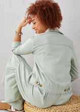 Load image into Gallery viewer, Jayla Linen Blend Jacket - Sage
