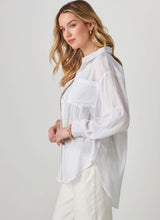 Load image into Gallery viewer, Crinkle Boyfriend Shirt
