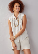 Load image into Gallery viewer, Sleeveless Slub Dress Shirt
