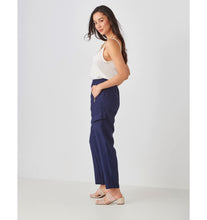 Load image into Gallery viewer, Easy Everyday Cargo Pant - Navy
