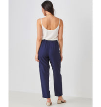 Load image into Gallery viewer, Easy Everyday Cargo Pant - Navy
