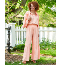 Load image into Gallery viewer, Jayla Linen Blend Jacket - Peach
