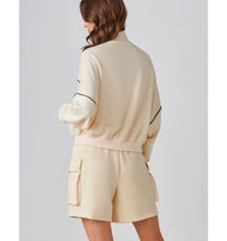 Load image into Gallery viewer, Mock Neck Dolman Zip Jacket - White
