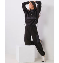 Load image into Gallery viewer, Relaxed Cargo Jogger - Black
