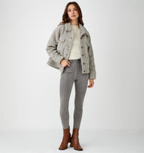 Load image into Gallery viewer, Sherpa Jacket - Grey Melange
