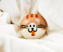 Load image into Gallery viewer, Soft Kitty Dryer Ball
