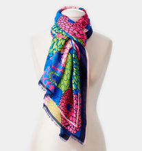 Load image into Gallery viewer, Floral Print Wrap Scarf - Navy
