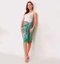 Load image into Gallery viewer, Green Printed Sarong
