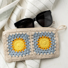 Load image into Gallery viewer, Aura Crochet Pouch
