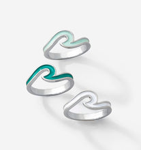 Load image into Gallery viewer, Beachcomber Silver Wave Ring
