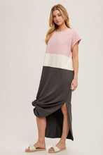 Load image into Gallery viewer, Bluivy - Color Block Maxi Dress
