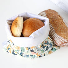 Load image into Gallery viewer, Colibri Canada - Reusable Bread Bag - Cats
