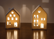 Load image into Gallery viewer, Porcelain House Led House Set/2
