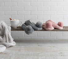 Load image into Gallery viewer, Chunky Knit Lounge Slipper - Grey
