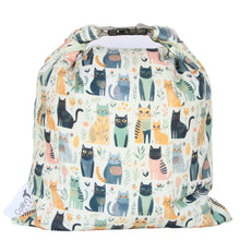 Load image into Gallery viewer, Colibri Canada - Reusable Bread Bag - Cats
