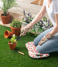 Load image into Gallery viewer, Strawberry Kneeling Pad
