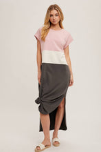 Load image into Gallery viewer, Bluivy - Color Block Maxi Dress
