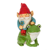 Load image into Gallery viewer, Gnome W/Critter Figurines
