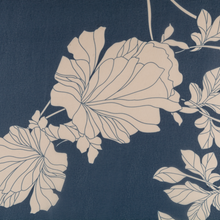 Load image into Gallery viewer, Floral top
