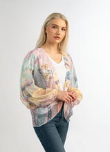 Load image into Gallery viewer, Floral Short Patchwork Wrap
