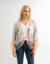 Load image into Gallery viewer, Floral Short Patchwork Wrap
