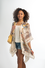Load image into Gallery viewer, Palm Fringe Wrap
