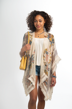 Load image into Gallery viewer, Palm Fringe Wrap
