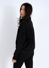 Load image into Gallery viewer, Seanni Soft Knit Pullover - Black
