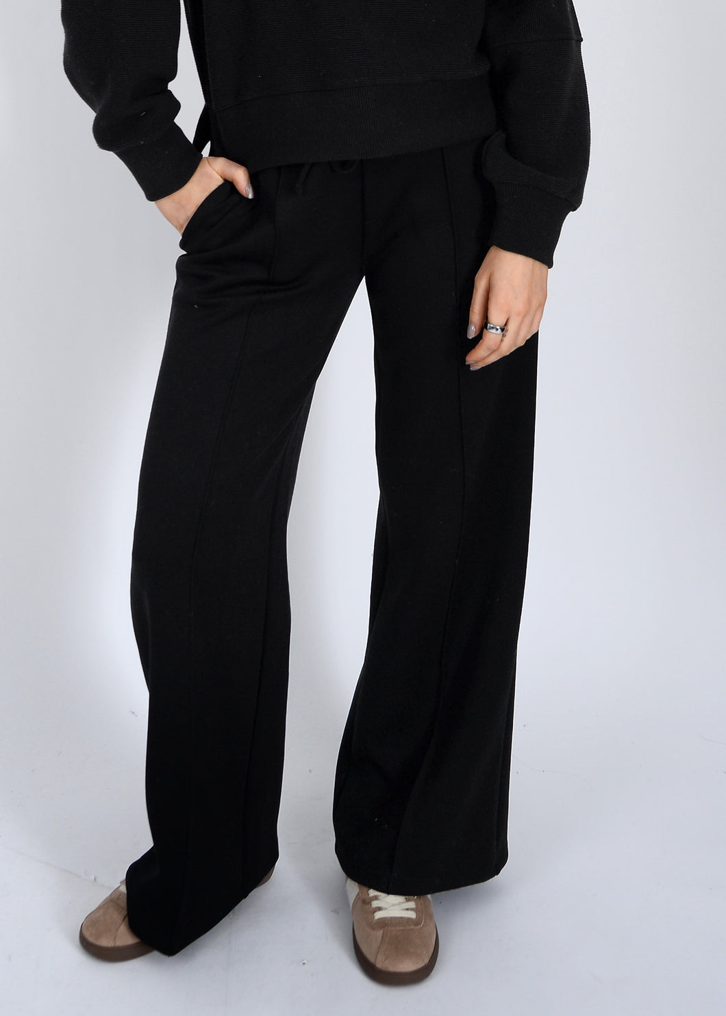 Prida Knit Straight Leg Pants - Black