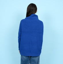 Load image into Gallery viewer, Nancy Ottoman - Bluebell

