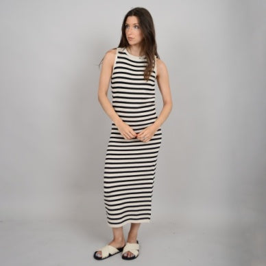 Varuna Crew Neck Dress