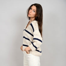 Load image into Gallery viewer, Dashna Short Sleeve Pull-Over
