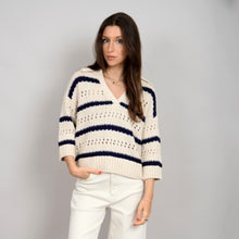Load image into Gallery viewer, Dashna Short Sleeve Pull-Over
