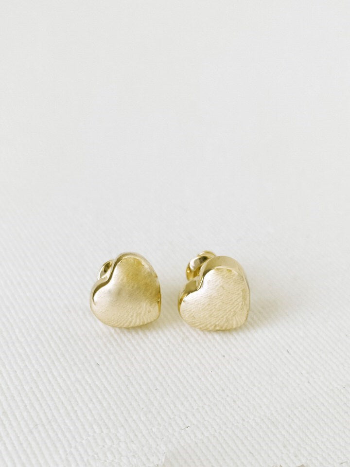 Little Heart Earrings - Gold