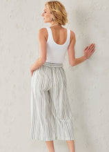 Load image into Gallery viewer, Isla Cropped Cotton Pant
