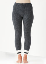 Load image into Gallery viewer, Lux Leggings
