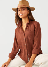 Load image into Gallery viewer, Crinkle Gauze Button Shirt
